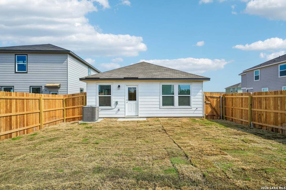 1010 Tranchet Trail San Antonio TX 78221