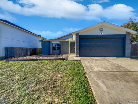 8052 Coral Meadow Drive Converse TX 78109