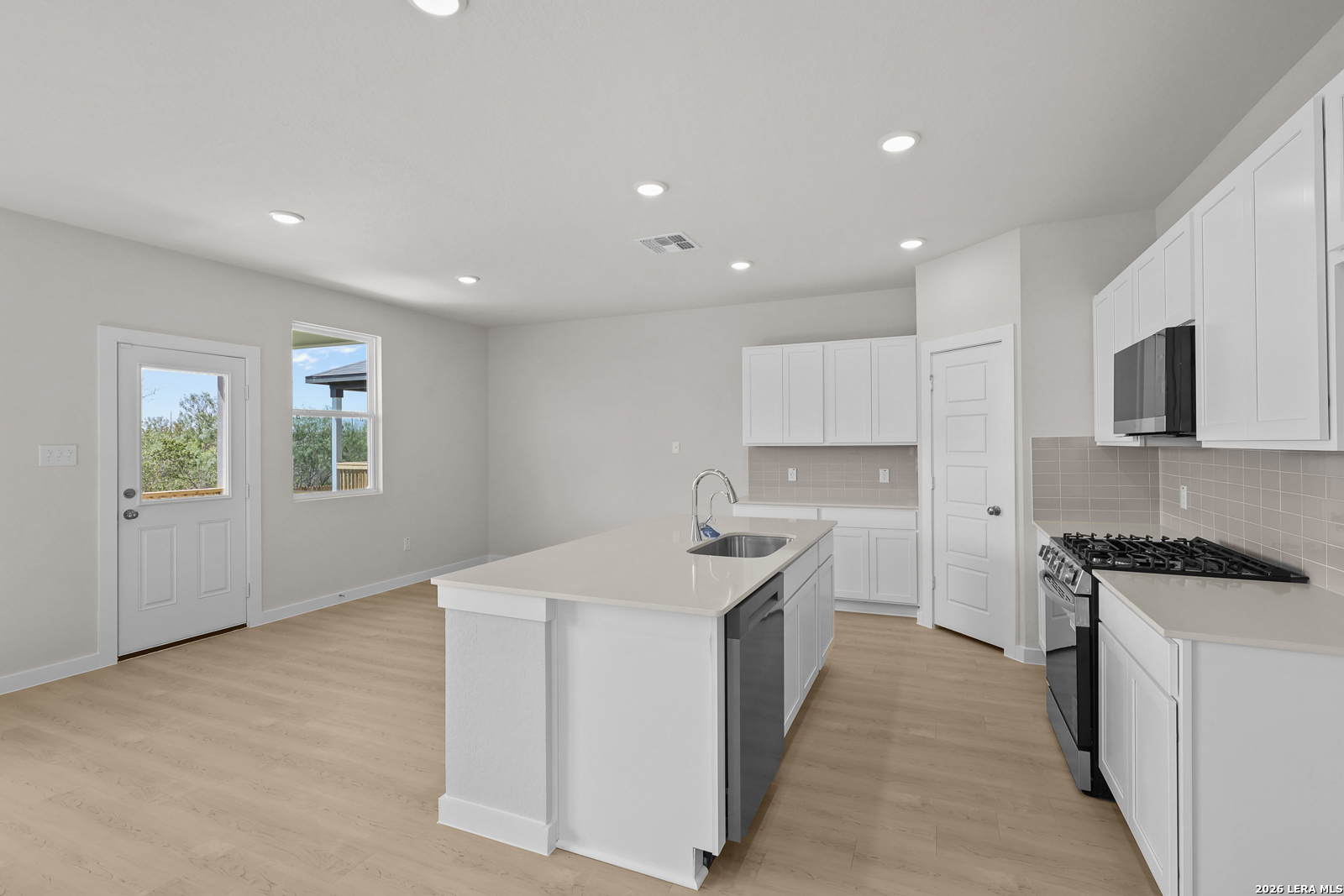 15420 Lonehollow Lake San Antonio TX 78253