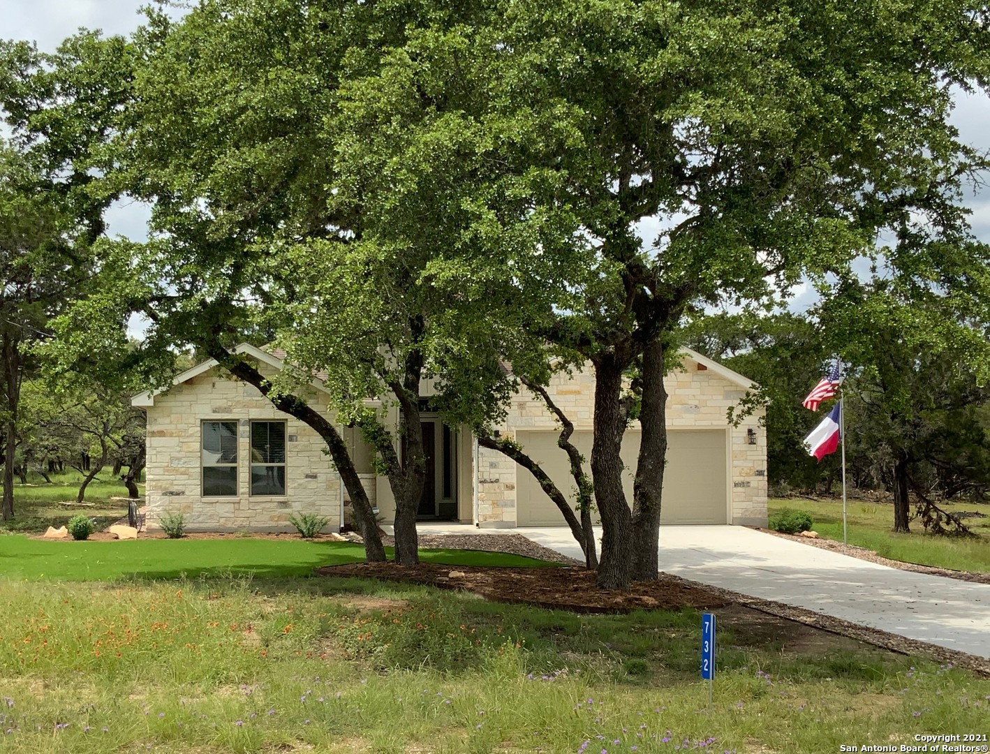 732 Primrose Path Canyon Lake TX 78133