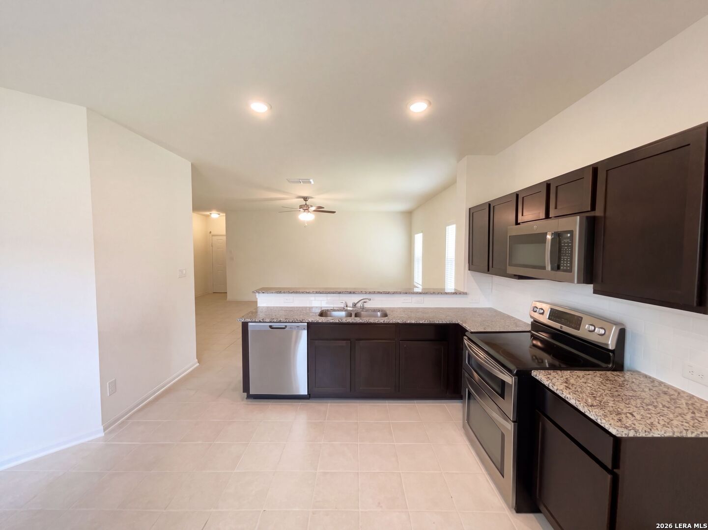 2838 Davis Trace San Antonio TX 78245
