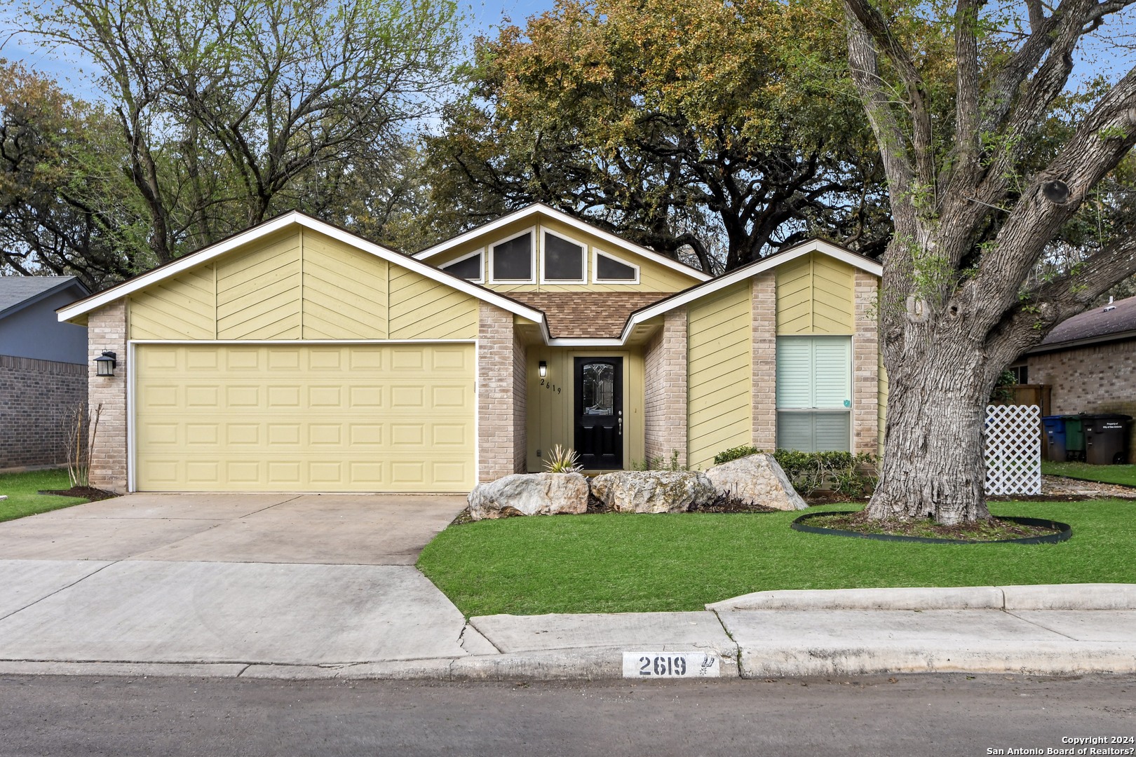 2619 Moss Branch San Antonio TX 78232