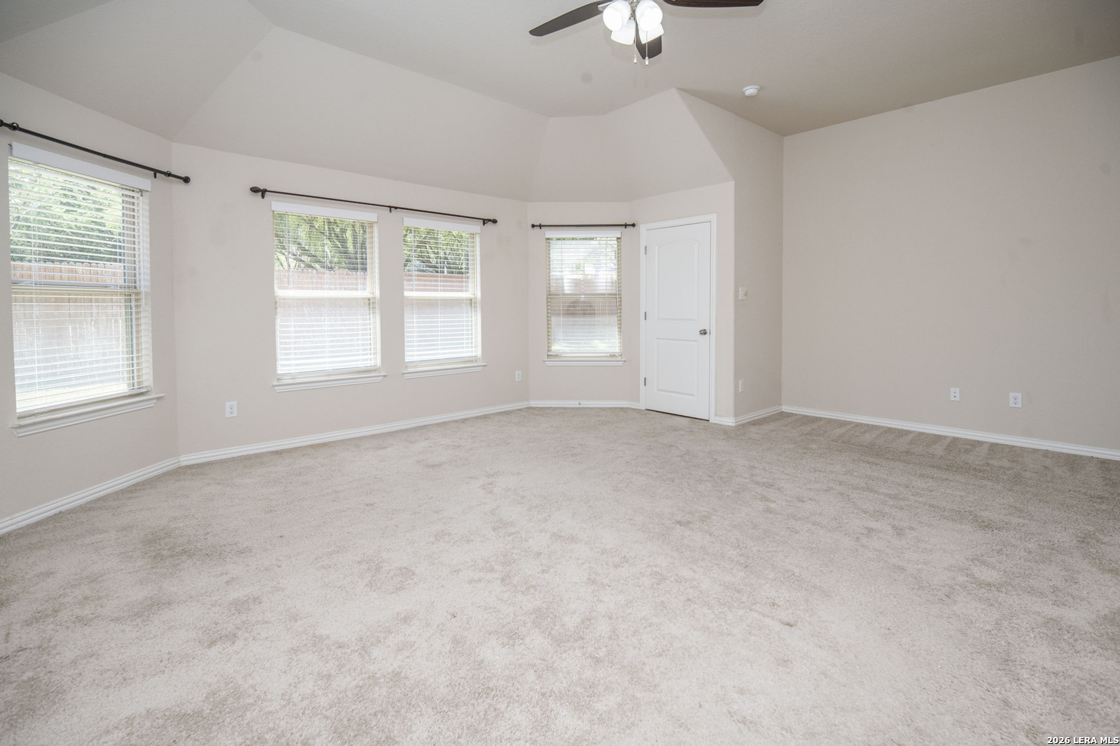 712 Pulitzer Cibolo TX 78108