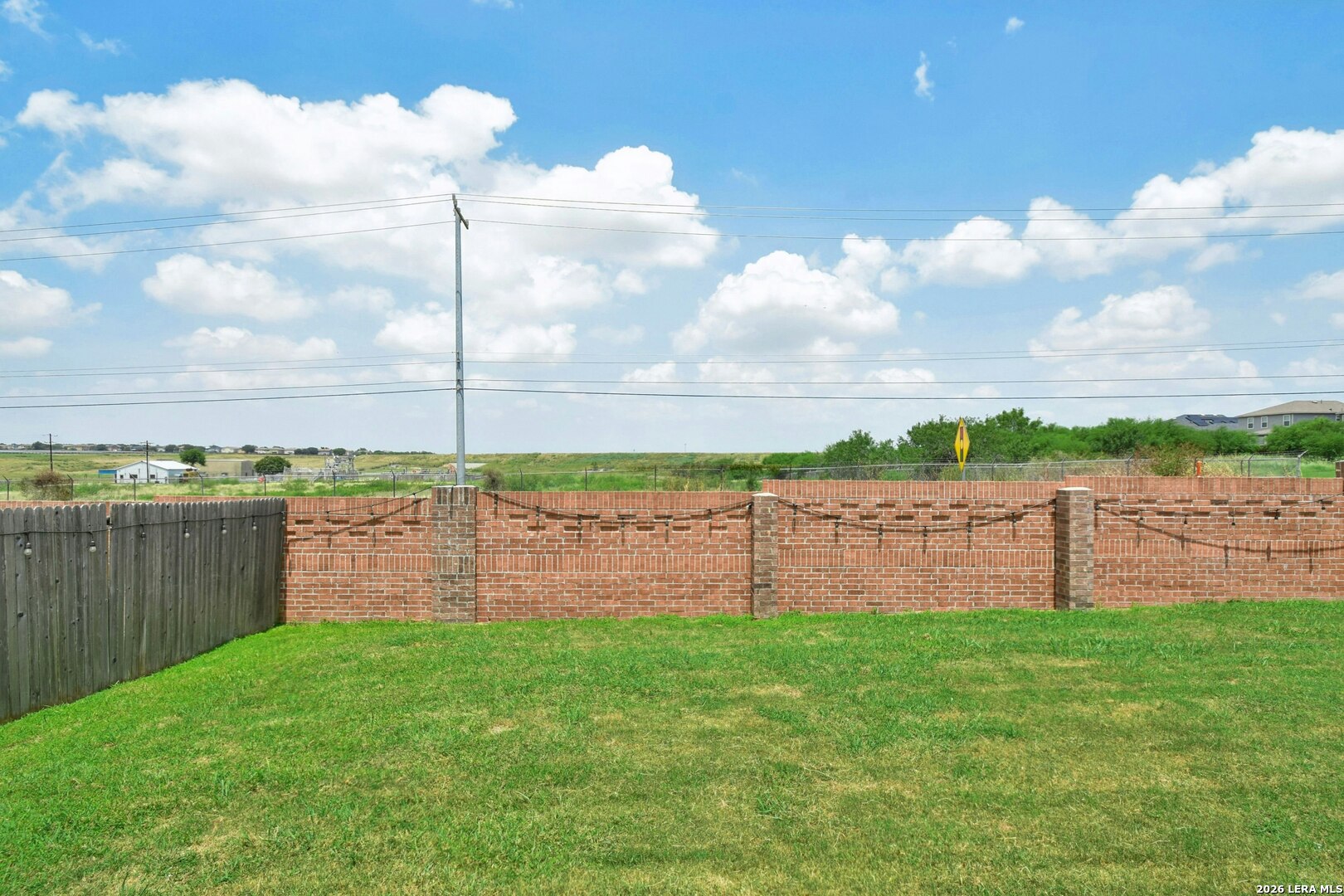 8231 Noble Crest Converse TX 78109