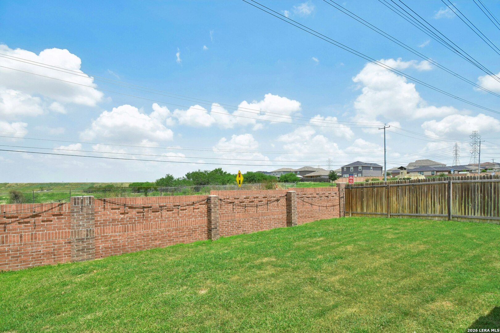 8231 Noble Crest Converse TX 78109