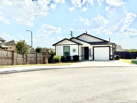 5535 Rosillo Chase San Antonio TX 78222