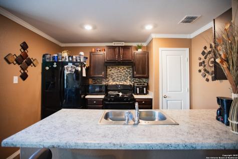 5535 Rosillo Chase San Antonio TX 78222