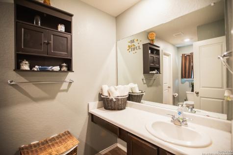 5535 Rosillo Chase San Antonio TX 78222