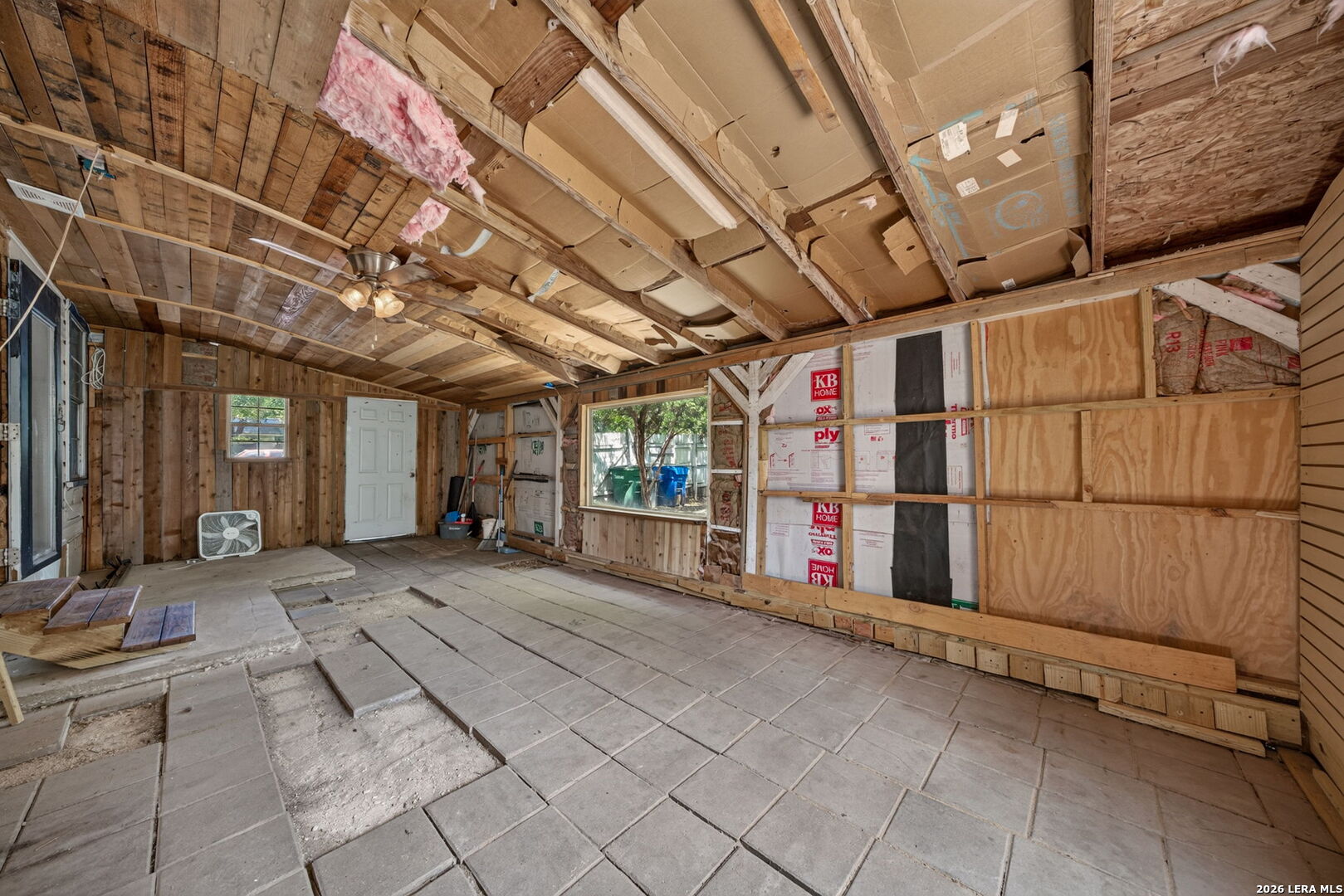 736 S San Eduardo Avenue San Antonio TX 78237