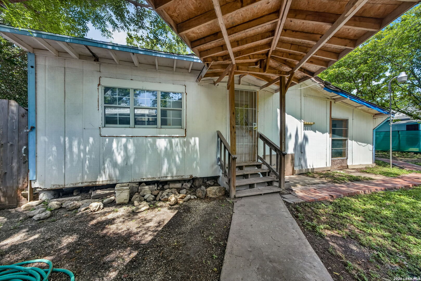 736 S San Eduardo Avenue San Antonio TX 78237