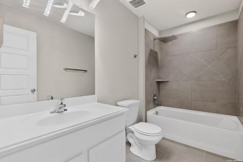 1160 Water Valley Seguin TX 78155