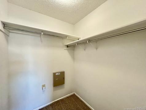 6730 Melody Canyon San Antonio TX 78239