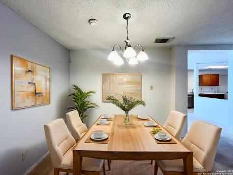 6730 Melody Canyon San Antonio TX 78239