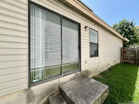 6730 Melody Canyon San Antonio TX 78239