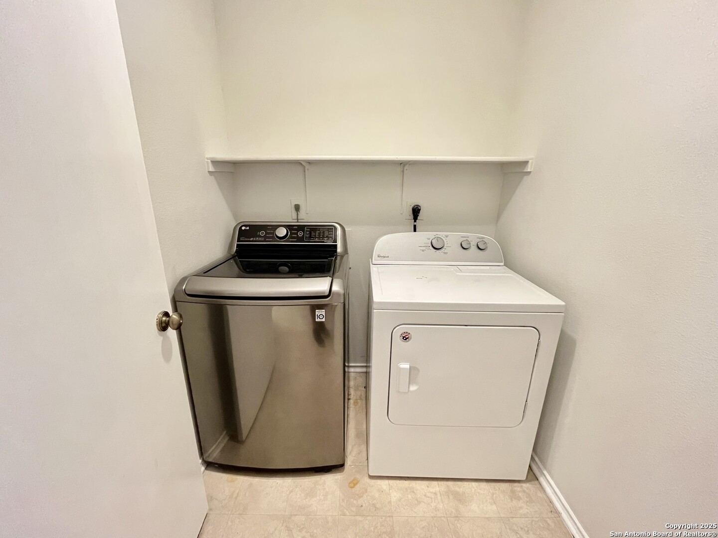 6730 Melody Canyon San Antonio TX 78239