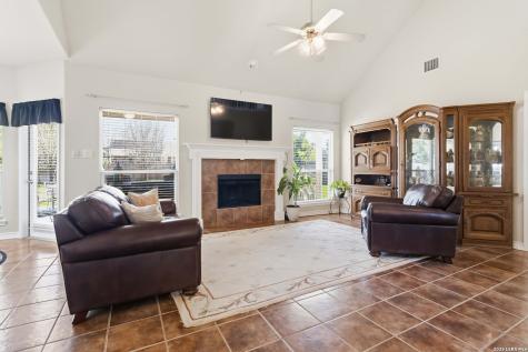 3353 Joshs Way Marion TX 78124