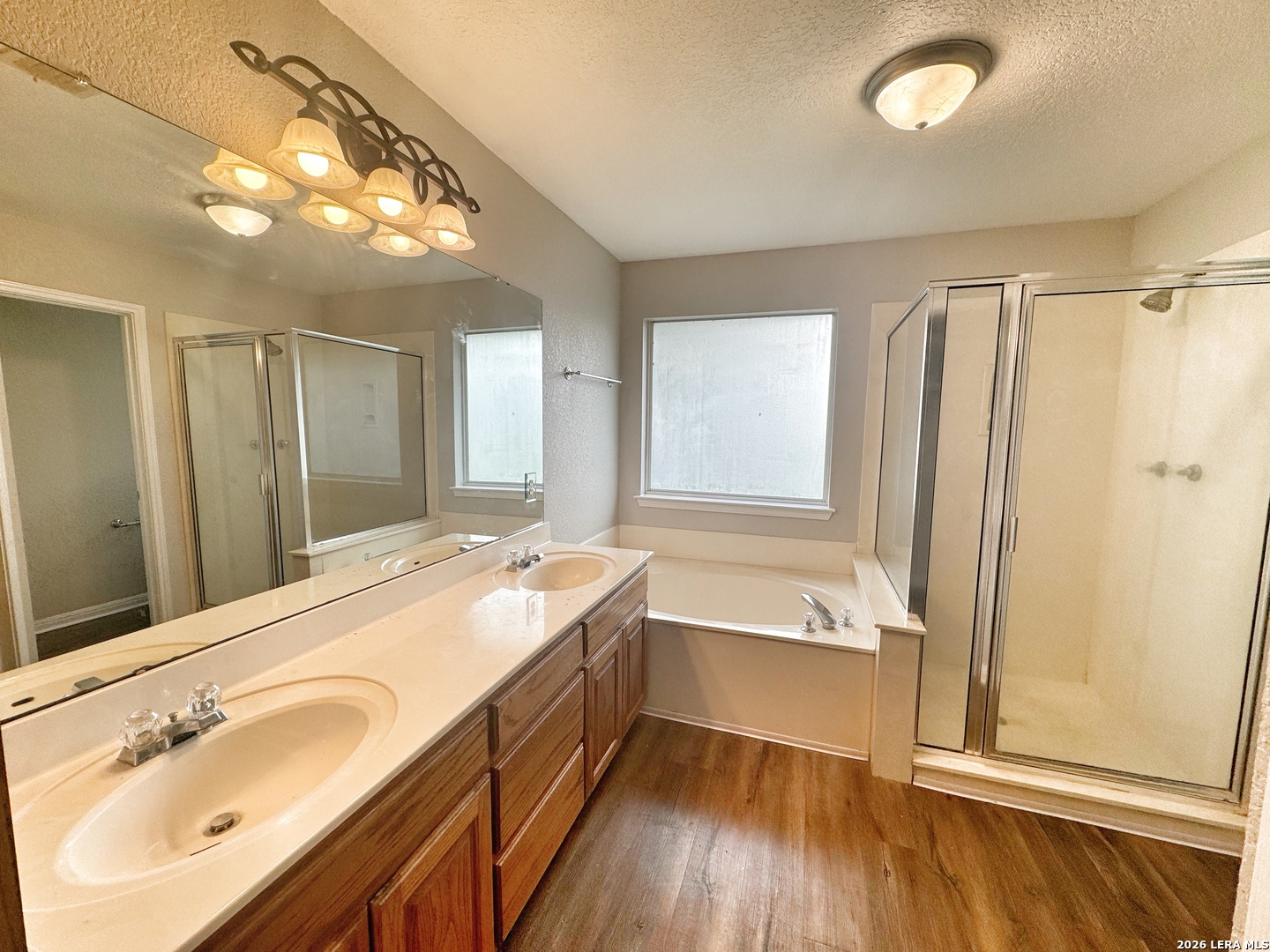 521 Woodlake Drive Mcqueeney TX 78123