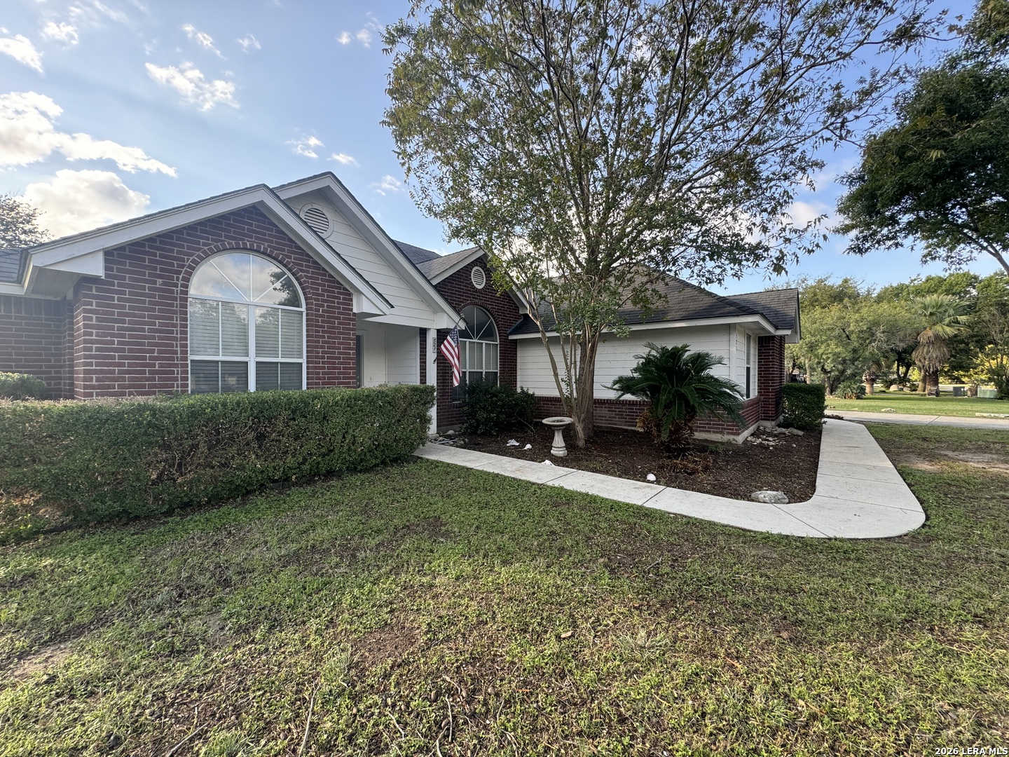 521 Woodlake Drive Mcqueeney TX 78123