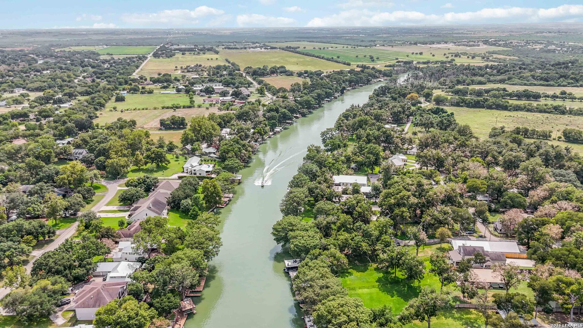 521 Woodlake Drive Mcqueeney TX 78123