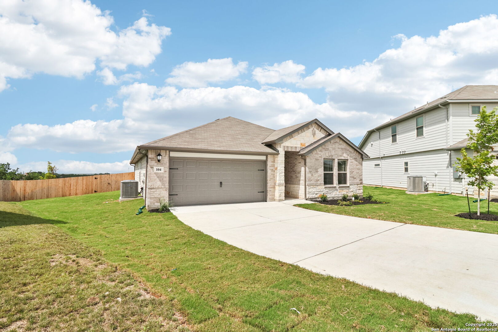104 Shelton Pass Cibolo TX 78108