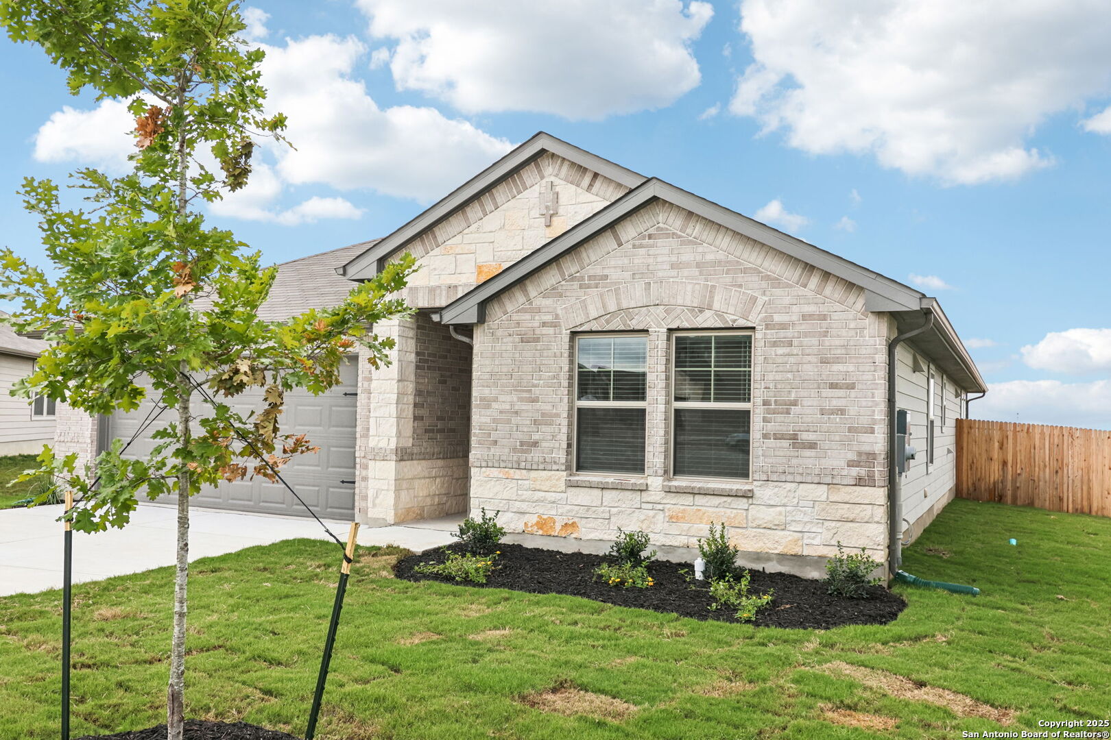 104 Shelton Pass Cibolo TX 78108