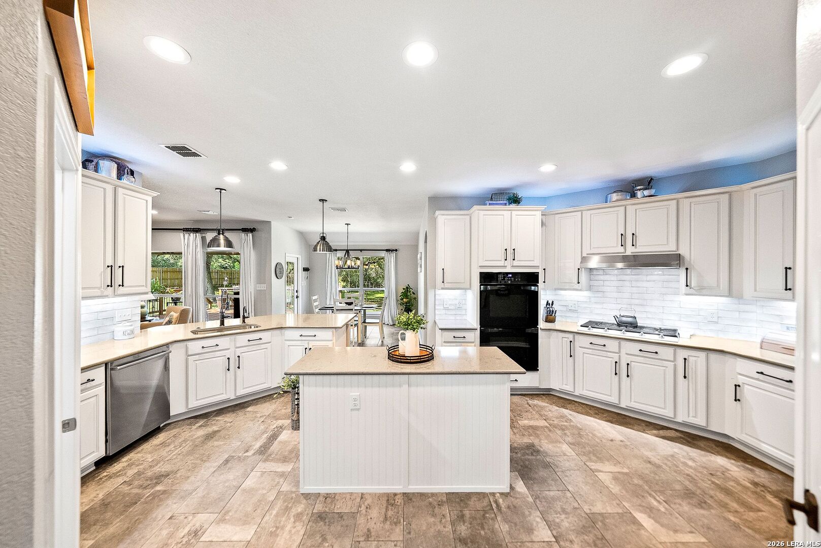 4006 Big Horn Bend San Antonio TX 78253