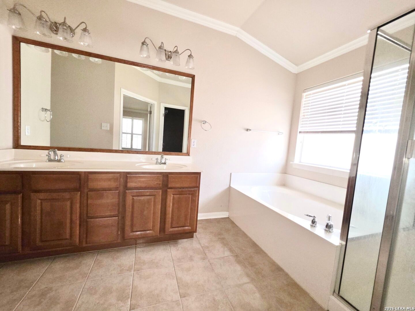 8510 El Camino Court San Antonio TX 78254