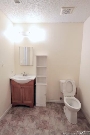 3647 Cameron Springs San Antonio TX 78244
