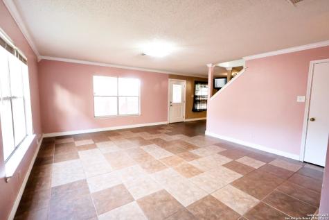 3647 Cameron Springs San Antonio TX 78244
