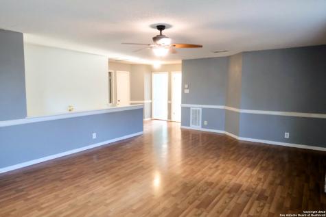 3647 Cameron Springs San Antonio TX 78244