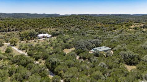 4983 Ranch Road 1051 Uvalde TX 78801