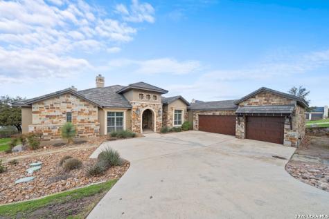 538 Oak Shores Drive Canyon Lake TX 78133