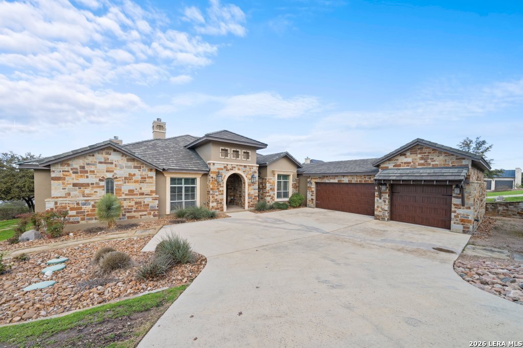 538 Oak Shores Drive Canyon Lake TX 78133