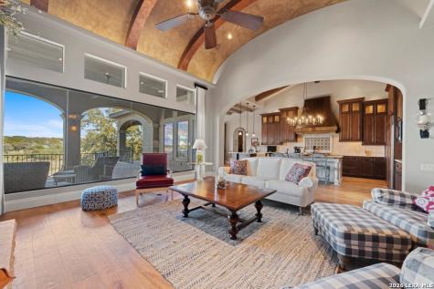 538 Oak Shores Drive Canyon Lake TX 78133