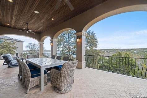 538 Oak Shores Drive Canyon Lake TX 78133