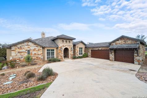 538 Oak Shores Drive Canyon Lake TX 78133