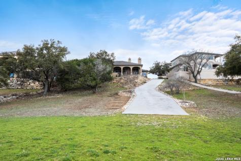 538 Oak Shores Drive Canyon Lake TX 78133