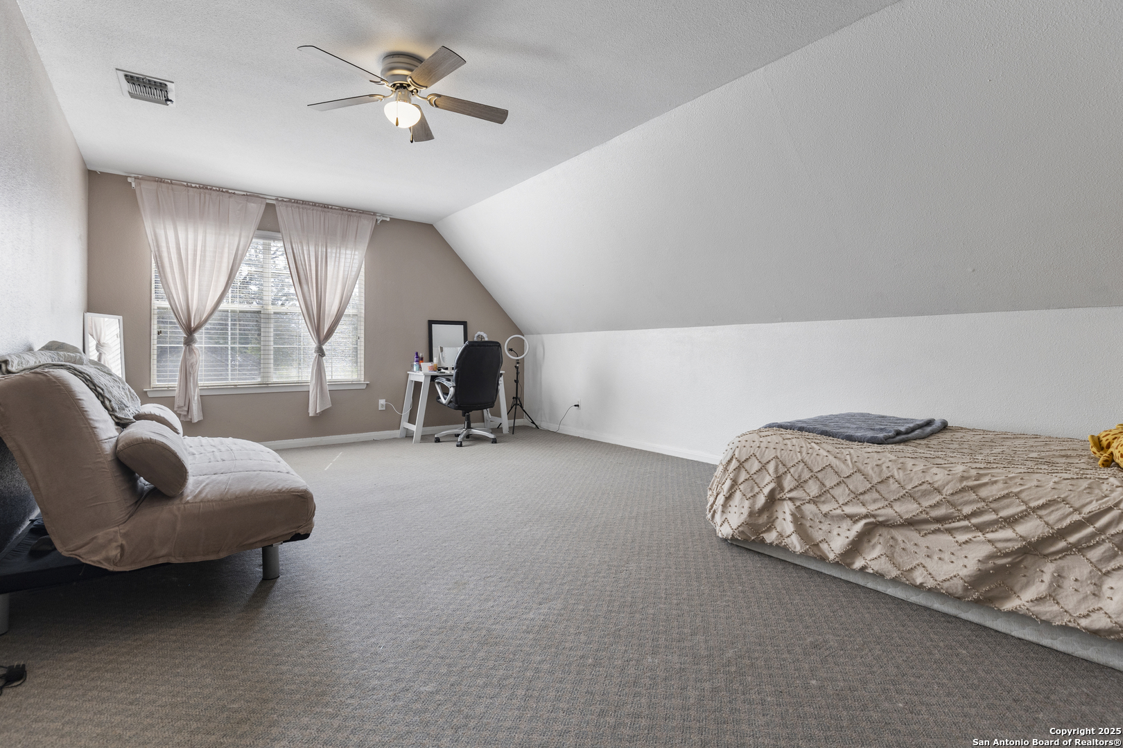 1732 Continental Pleasanton TX 78064