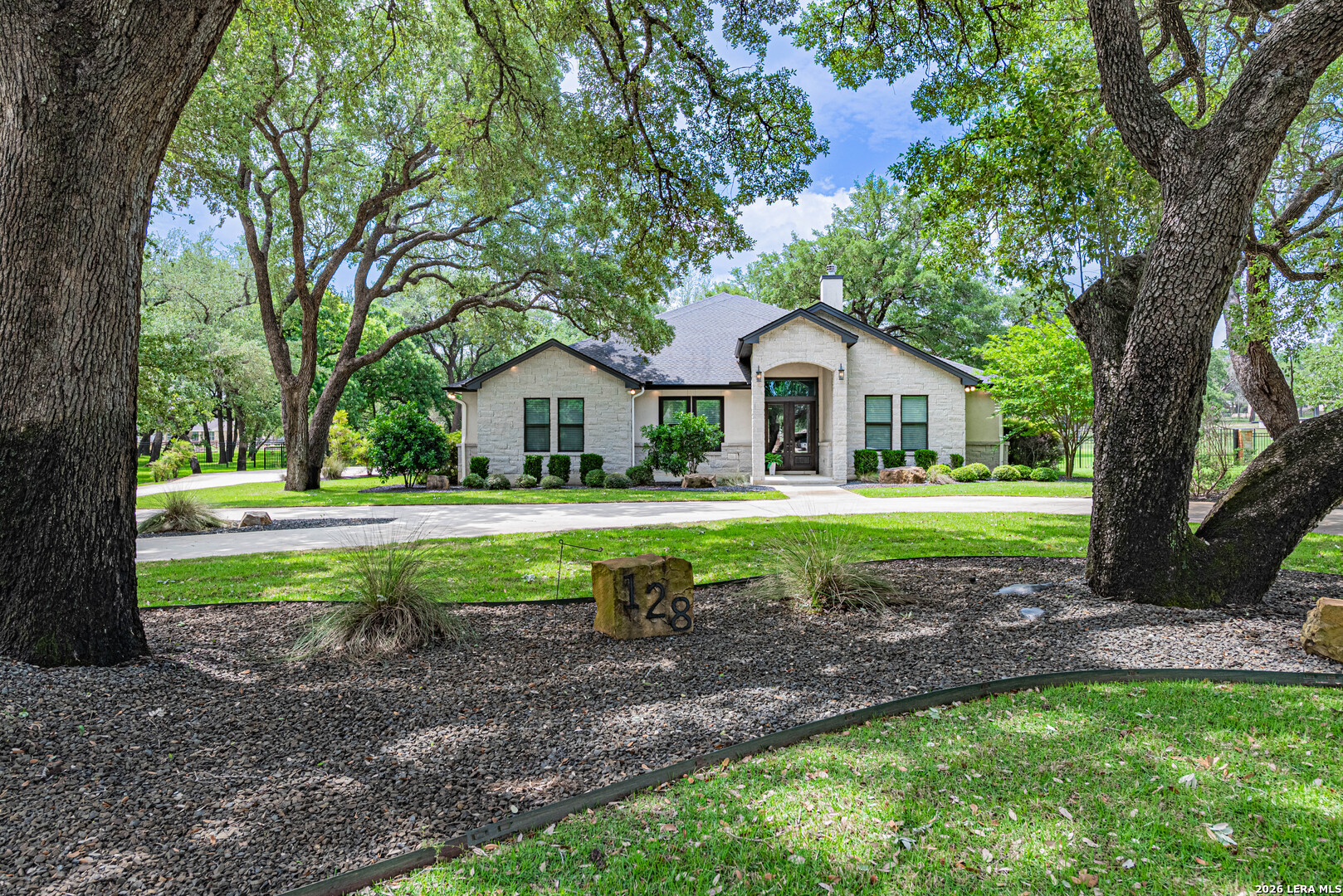 128 Bridgewater Drive La Vernia TX 78121