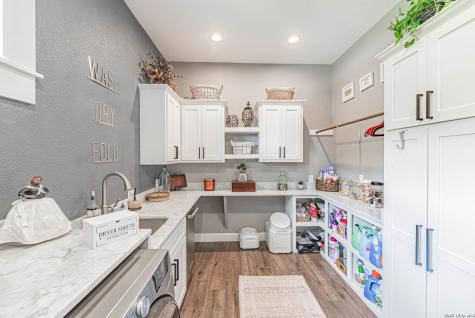 128 Bridgewater Drive La Vernia TX 78121