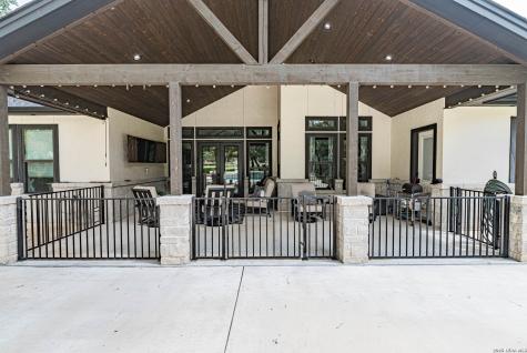 128 Bridgewater Drive La Vernia TX 78121