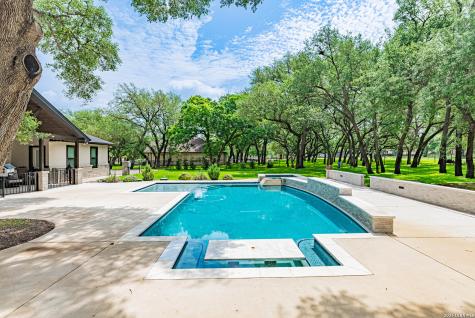 128 Bridgewater Drive La Vernia TX 78121