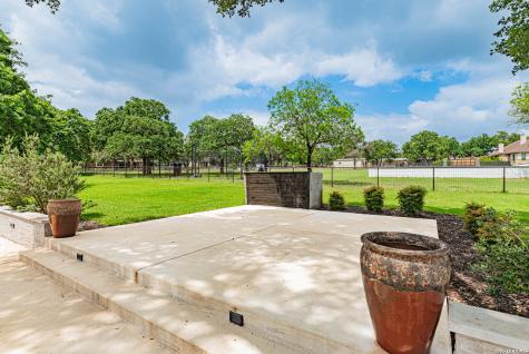 128 Bridgewater Drive La Vernia TX 78121