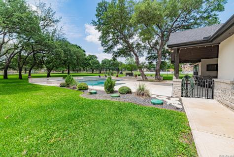 128 Bridgewater Drive La Vernia TX 78121