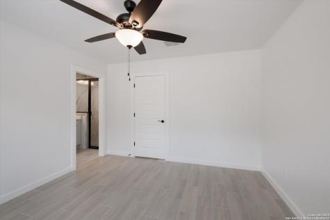 432 Canyon Lake Drive Bandera TX 78003