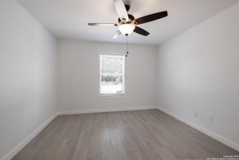 432 Canyon Lake Drive Bandera TX 78003