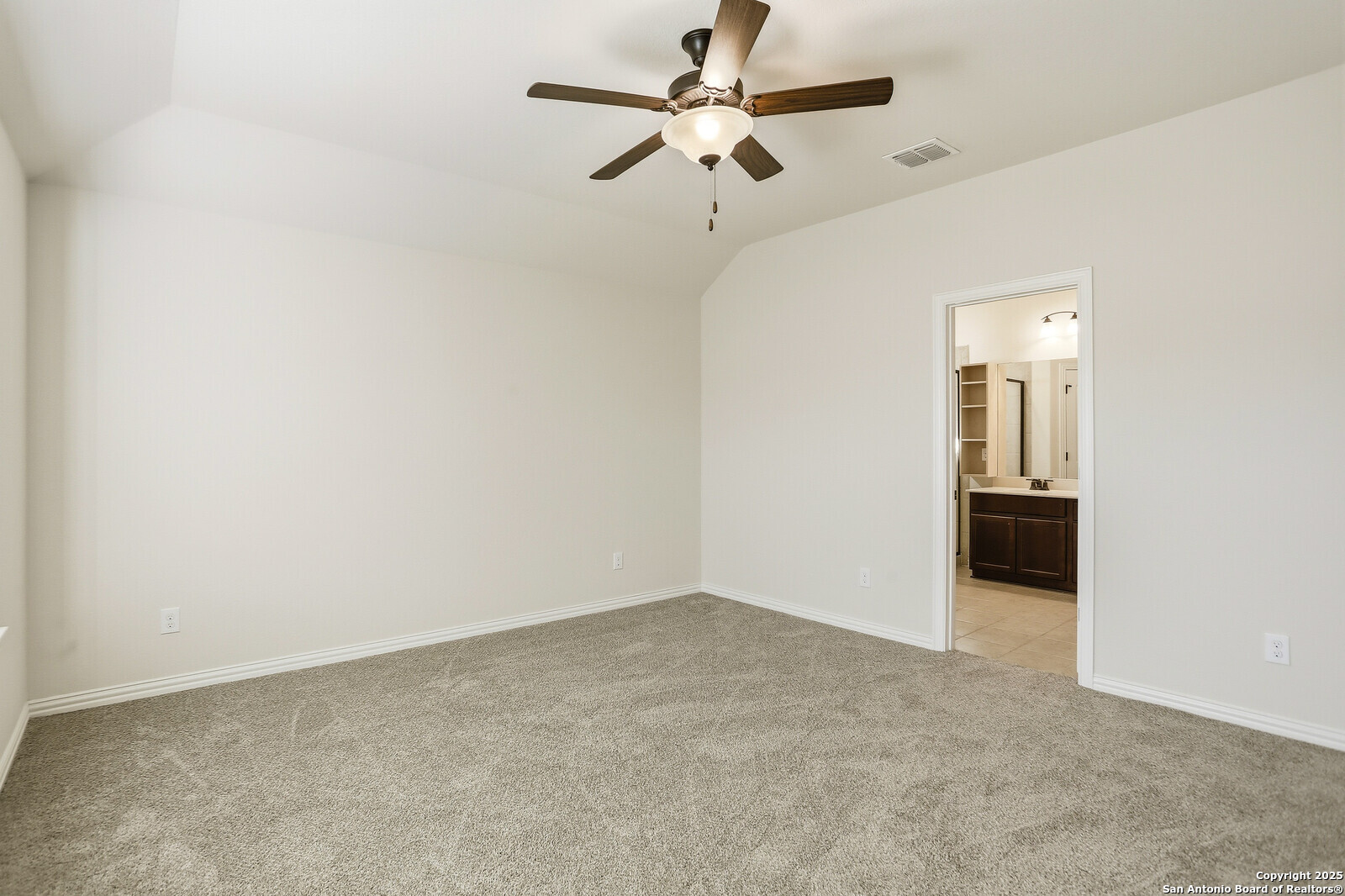 2035 Cowan New Braunfels TX 78132