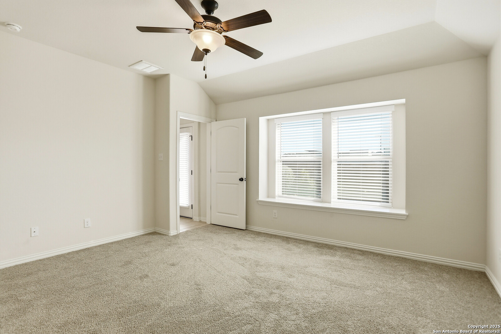 2035 Cowan New Braunfels TX 78132