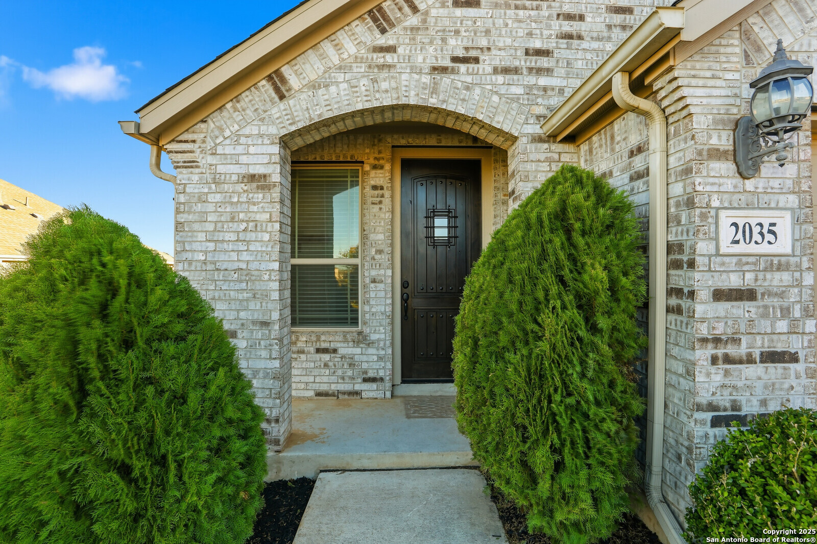 2035 Cowan New Braunfels TX 78132