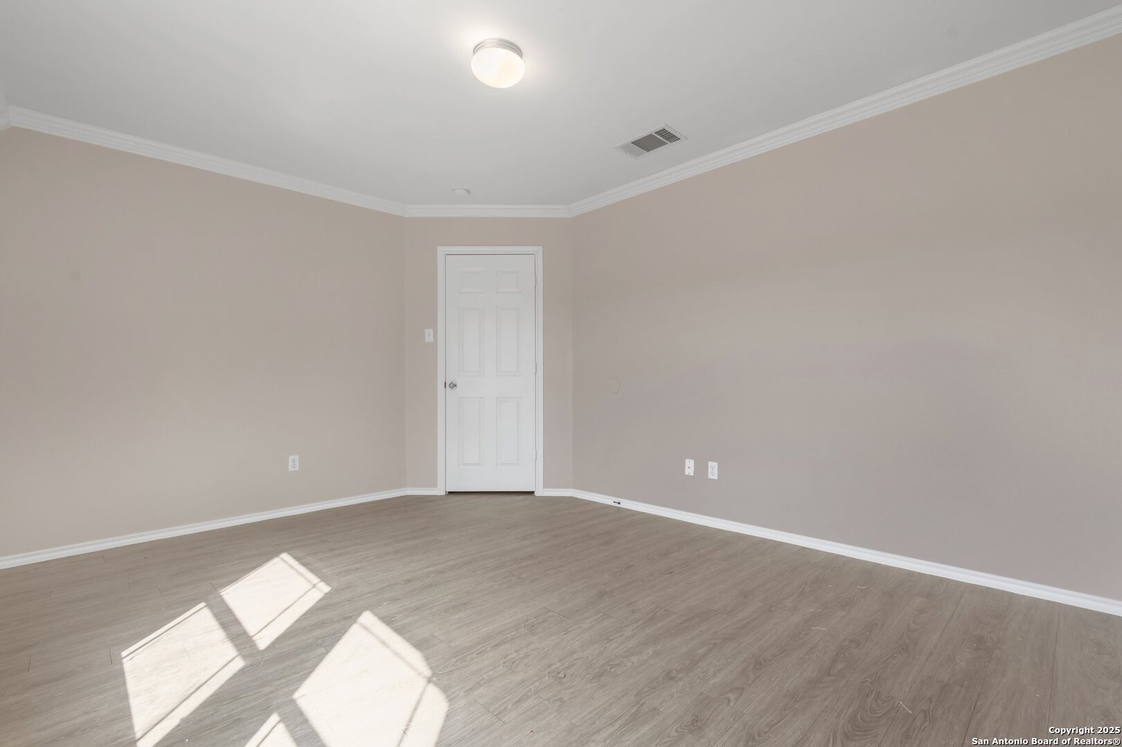 5644 Brougham Way Austin TX 78754